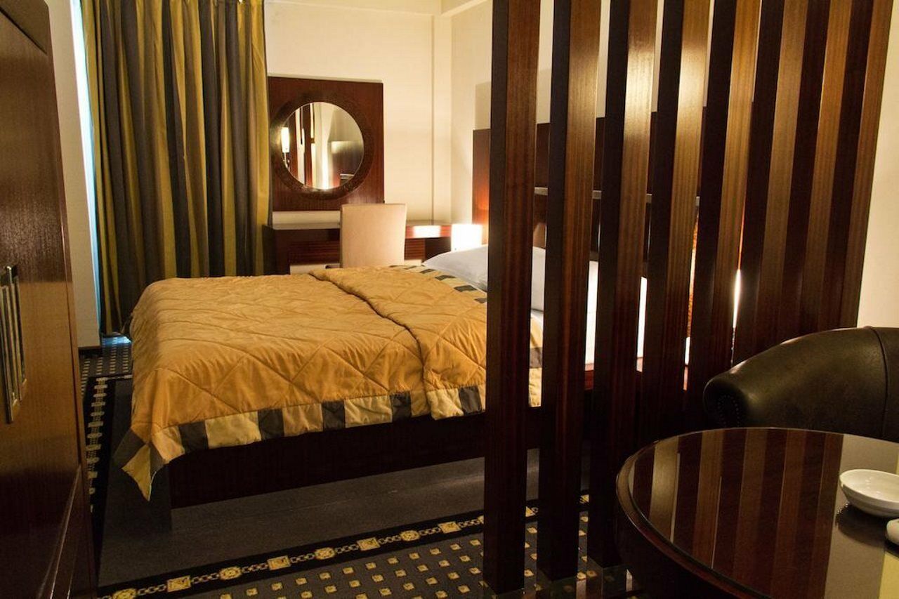 Hotel Atina บันยาลูกา ภายนอก รูปภาพ